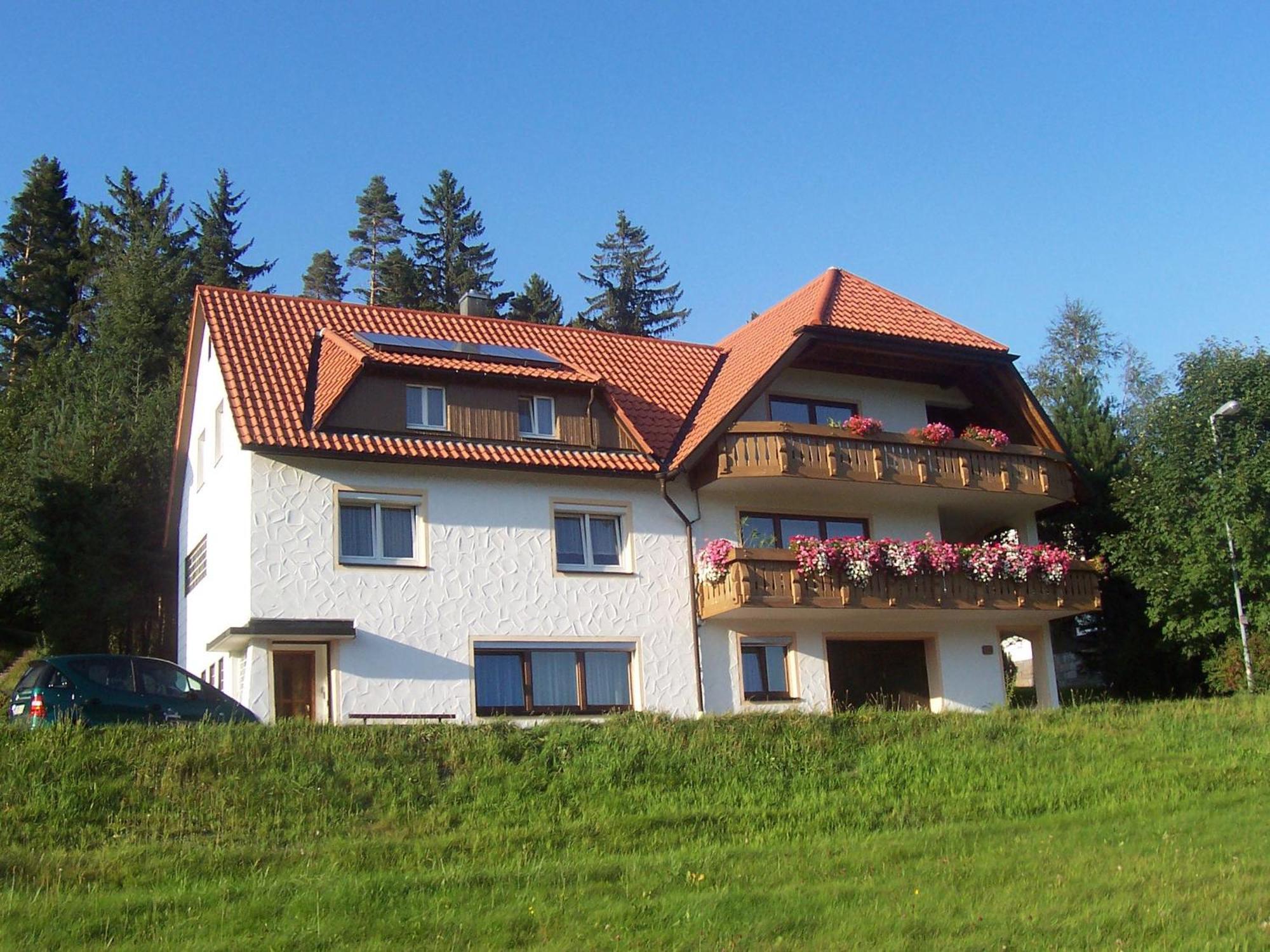 דירות פרוידנשטאדט Haus Marianne Schmelzle מראה חיצוני תמונה